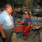 Busca Vía Pública ordenar comercio informal en zona turística