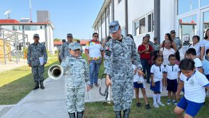 La Guardia Nacional cumple el sueño de un pequeño héroe en Acapulco