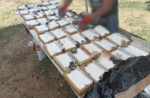 MARINA y FGR incineran más de cuatro toneladas de clorhidrato de cocaínaen Acapulco, Guerrero