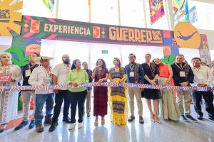 Ponen en circulación 300 mil estampillas conmemorativas por la 50 edición del Tianguis Turístico de Acapulco 