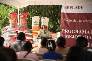 Beneficia Abelina López Rodríguez a 8 mil campesinos con semilla mejorada de maíz
