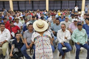 Beatriz Mojica reencuentra a fundadores de Morena: cientos se suman al segundo piso en Tecpan y Zihuatanejo