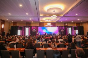 Recibe Abelina López a empresarias del país en Congreso Amexme 2026