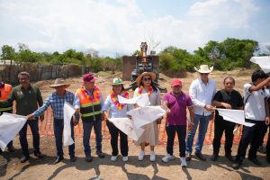Inician Abelina López Rodríguez y SICT construcción del CETMAR 45 en Llano Largo