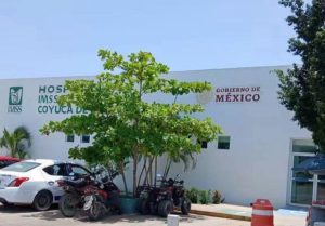 Denuncian ciudadanos de #CoyucaDeBenítez falta de atención en el hospital del IMSS-Bienestar