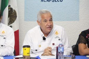 Empresarios piden al SNTE poner fin al bloqueo en la Costera de Acapulco