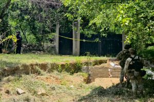 Asesinan a tres familiares del rector con licencia Javier Saldaña Almazán en Acapulco