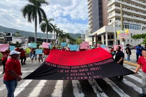 Ex empleados del antiguo Hotel Amarea protestan por incumplimiento de reinstalación