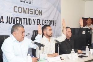 Aprueban Comisiones Unidas del Congreso convocatoria del Concurso Estatal de Oratoria Juan Escutia 2026