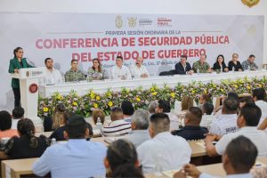Evelyn Salgado firma convenios para consolidar el desarrollo policial de las instituciones municipales 