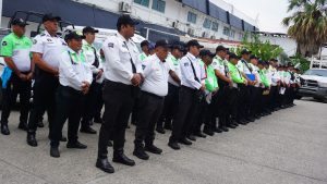 Reconoce el Secretario de Seguridad Pública de Acapulco la intervención del personal operativo en caso del puente Bicentenario
