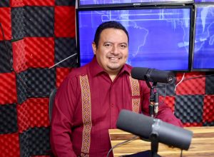 Llamó a no repetir errores que debilitaron al PRDDefender ideales y principios de Morena, prioridad de su proyecto: Iván Hernández