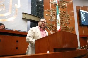 Plantean reforma para garantizar seguridadsocial a trabajadores que construyen obras públicas en Guerrero