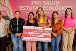 El DIF Guerrero llevará 1,480 estufas ecológicas a familias de las ocho regiones del estado