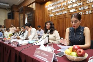 Aprueba Cabildo propuesta de Leticia Lozano para apoyar a contribuyentes