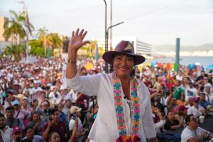 Pide Abelina López cancelar marcha en su apoyo y dice que seguirá “por las causas del pueblo”