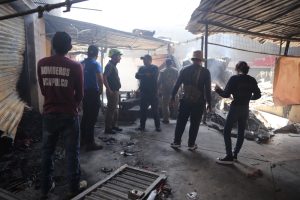 Continúa Gobierno de Acapulco atención a locatarios tras incendio en el Mercado Central