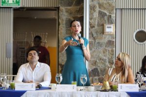 Liz Tapia descarta buscar cargo en 2027; asegura que priorizará concluir su gobierno en Zihuatanejo