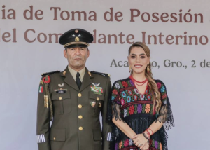 Asiste Evelyn Salgado Pineda a la Toma de Posesión al Cargo y Protesta de Bandera del comandante interino de la Novena Región Militar