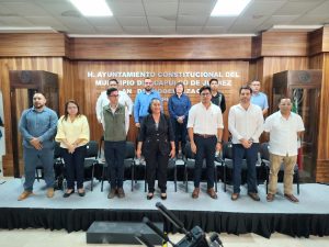 Presenta Abelina López una nueva ruta para modernizar Acapulco