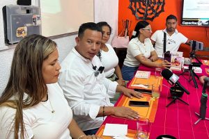 Llama Jorge Luis Terrones a involucrar a ciudadanos en las decisiones políticas