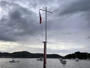 Cierran puerto de #Zihuatanejo a la navegación por huracán “Trudy”