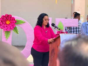 Acerca Abelina López servicios gratuitos para la detección oportuna del cáncer de mama